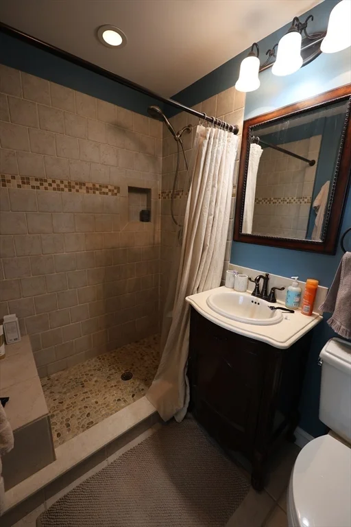 2 bed, 2 bath apartment for rent at 10 Symmes Unit 1, Roslindale — photo 8 of 17