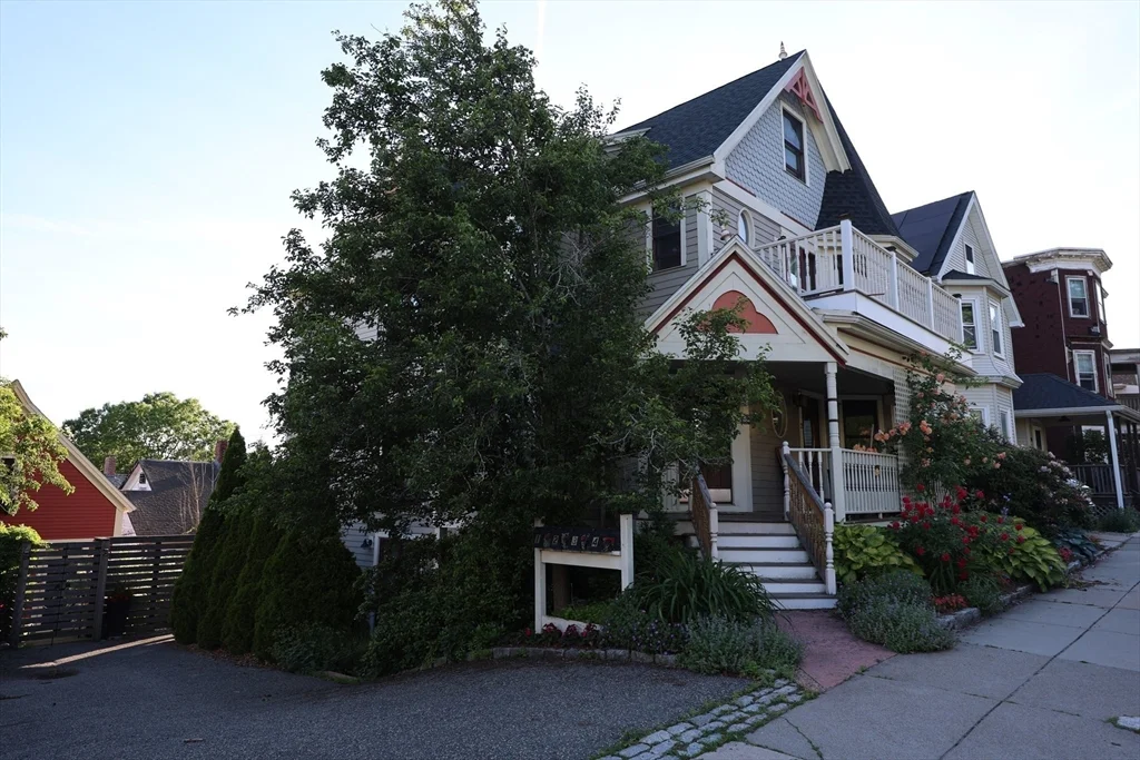 2 bed, 2 bath apartment for rent at 10 Symmes Unit 1, Roslindale — photo 11 of 17