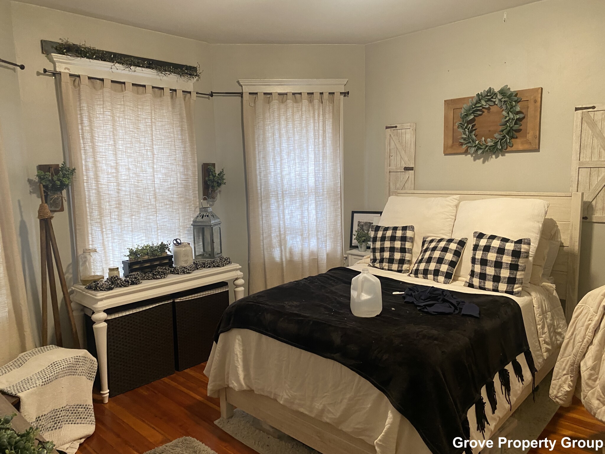 4 bed, 2 bath apartment for rent at 10 Taft St Unit 3, Dorchester — photo 7 of 12