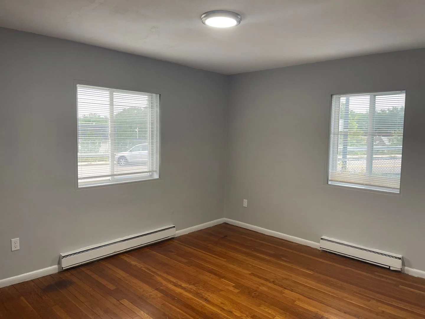 2 bed, 1 bath apartment for rent at 10 Thorn St Unit 10, Hyde Park — photo 9 of 9