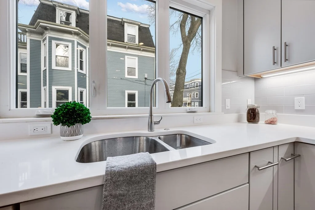 3 bed, 3 bath apartment for rent at 10 Tufts St Unit 1, Cambridgeport — photo 20 of 40