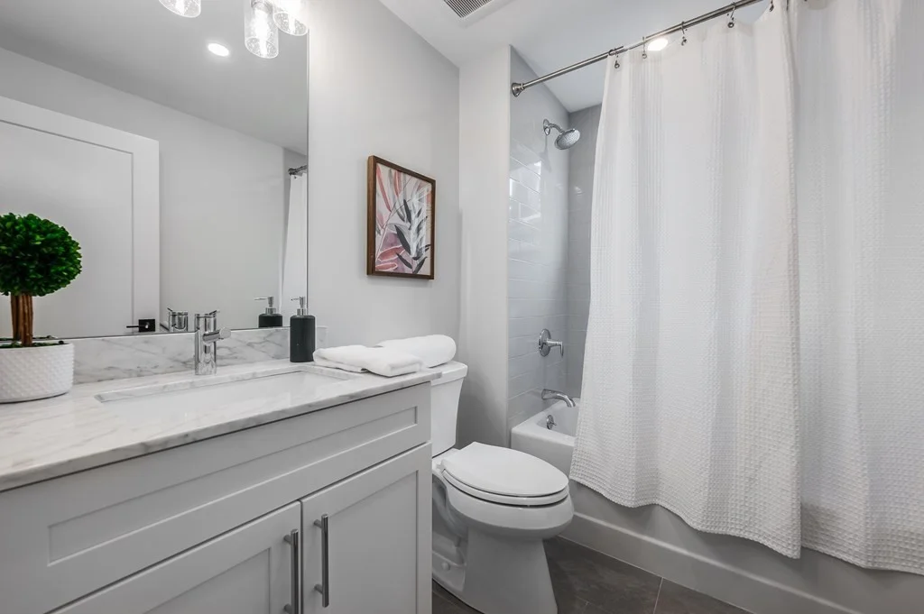 3 bed, 3 bath apartment for rent at 10 Tufts St Unit 1, Cambridgeport — photo 31 of 40