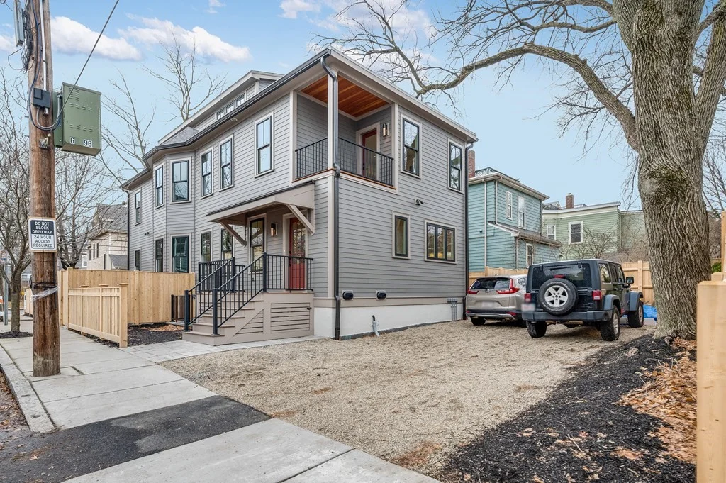 3 bed, 3 bath apartment for rent at 10 Tufts St Unit 1, Cambridgeport — photo 40 of 40