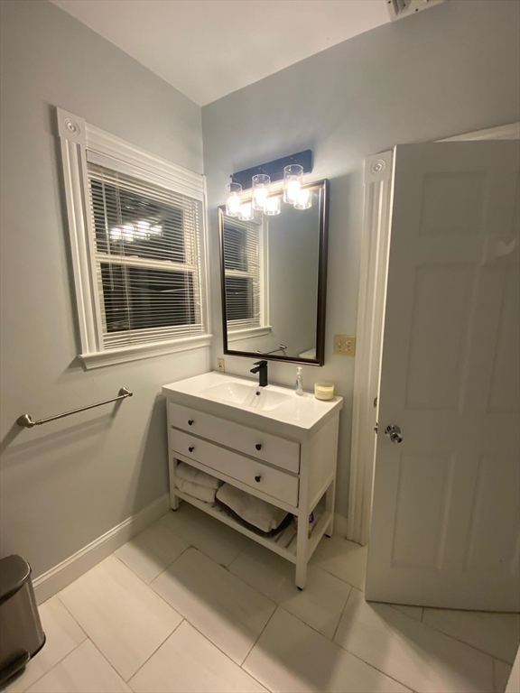 3 bed, 1 bath apartment for rent at 10 Union Ave Unit 10A-2, Boston — photo 19 of 27