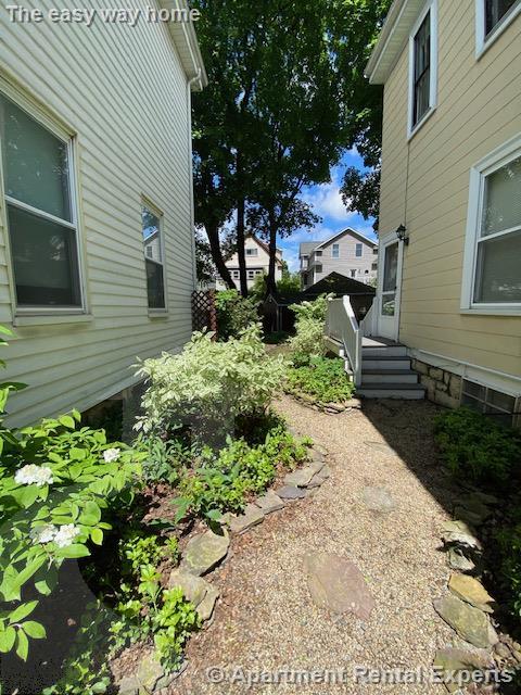 3 bed, 1 bath apartment for rent at 10 Usher Rd Unit 2, West Medford — photo 16 of 31