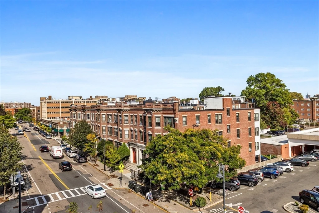 2 bed, 2 bath apartment for rent at 10 Vernon Unit PH 2, Coolidge Corner — photo 22 of 26