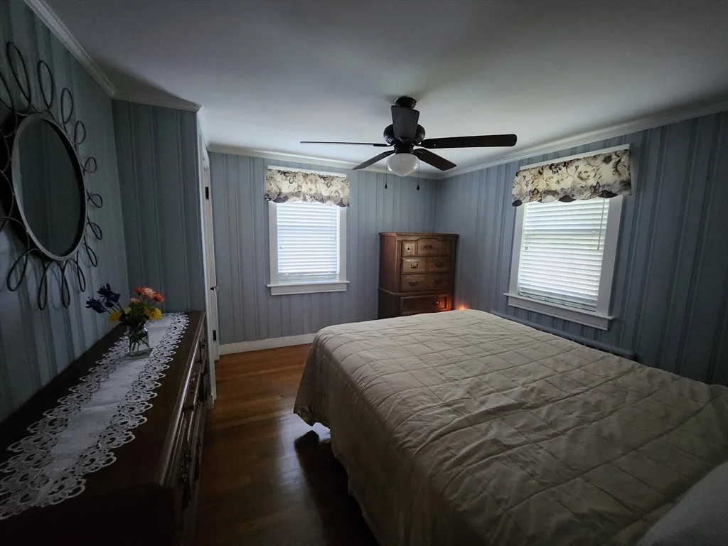 3 bed, 2 bath apartment for rent at 10 Violet Rd, Peabody — photo 10 of 18