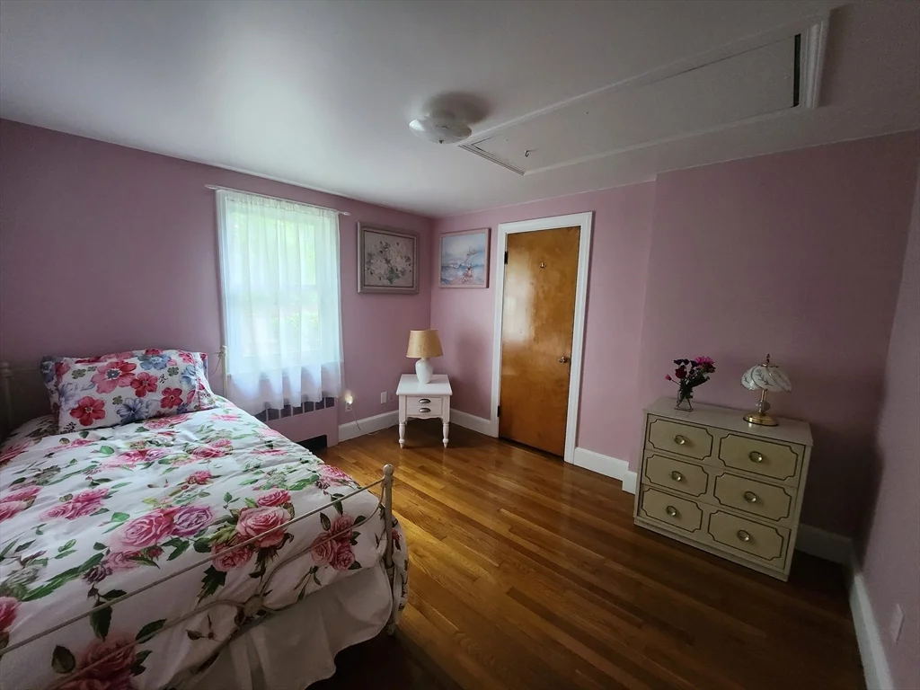 3 bed, 2 bath apartment for rent at 10 Violet Rd, Peabody — photo 13 of 18