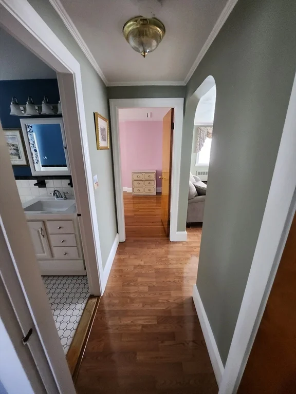3 bed, 2 bath apartment for rent at 10 Violet Rd, Peabody — photo 11 of 18