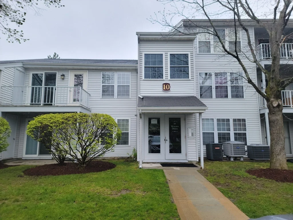1 bed, 1 bath apartment for rent at 10 Walden Dr Unit 8, Natick — photo 13 of 14