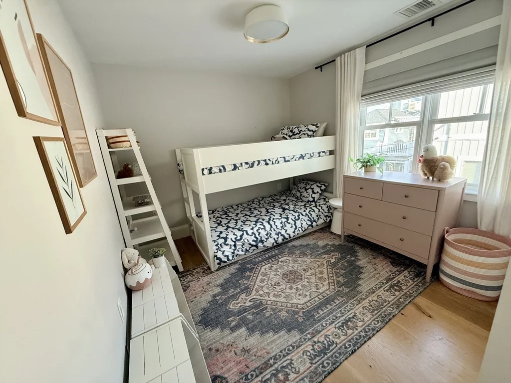 4 bed, 3 bath apartment for rent at 10 Ware St Unit 10, Teele Square — photo 15 of 23
