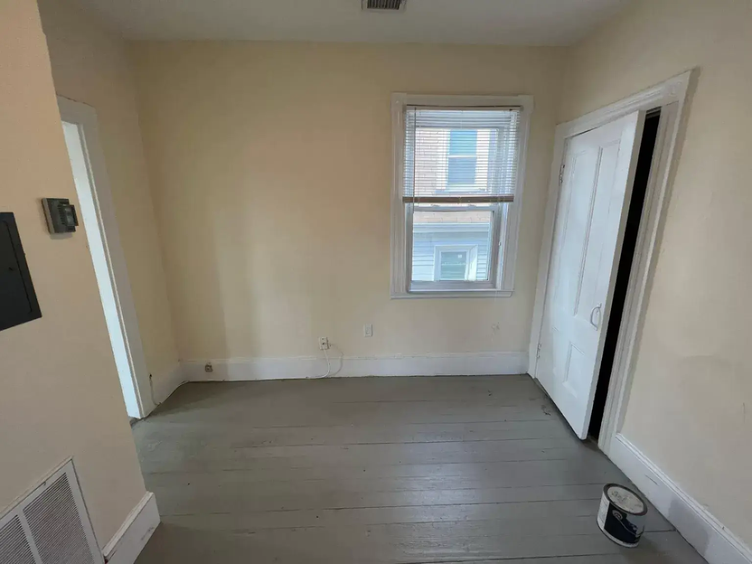 2 bed, 1 bath apartment for rent at 10 Warren St Unit 2, Cambridge — photo 18 of 20