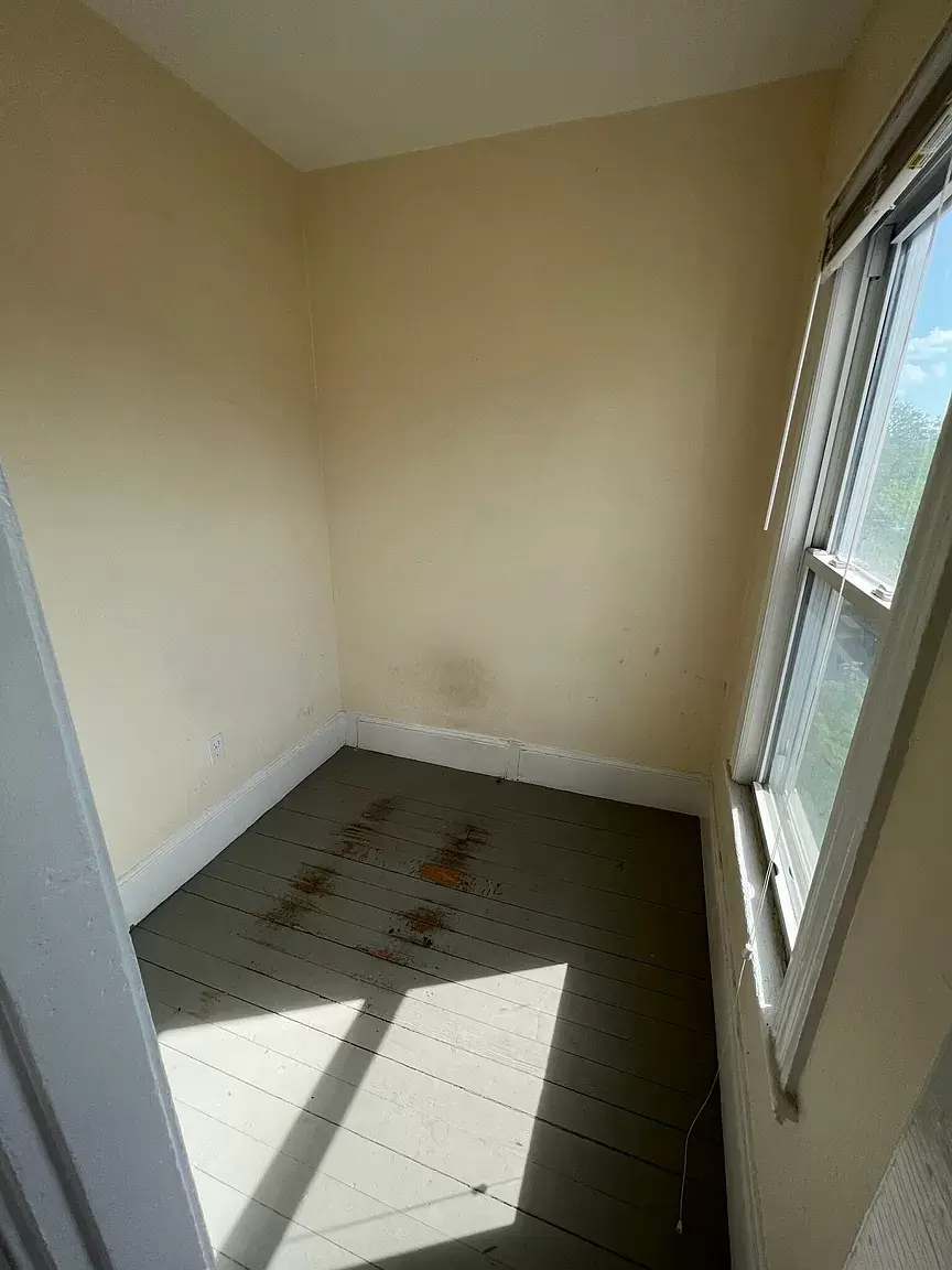 2 bed, 1 bath apartment for rent at 10 Warren St Unit 2, Cambridge — photo 15 of 20