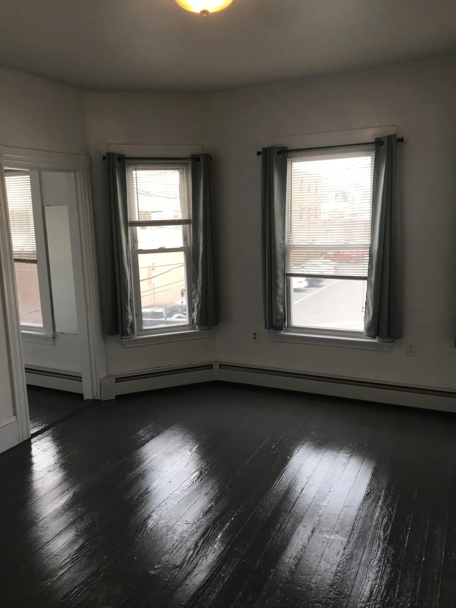 2 bed, 1 bath apartment for rent at 10 Warren St Unit 3, Cambridge — photo 4 of 8