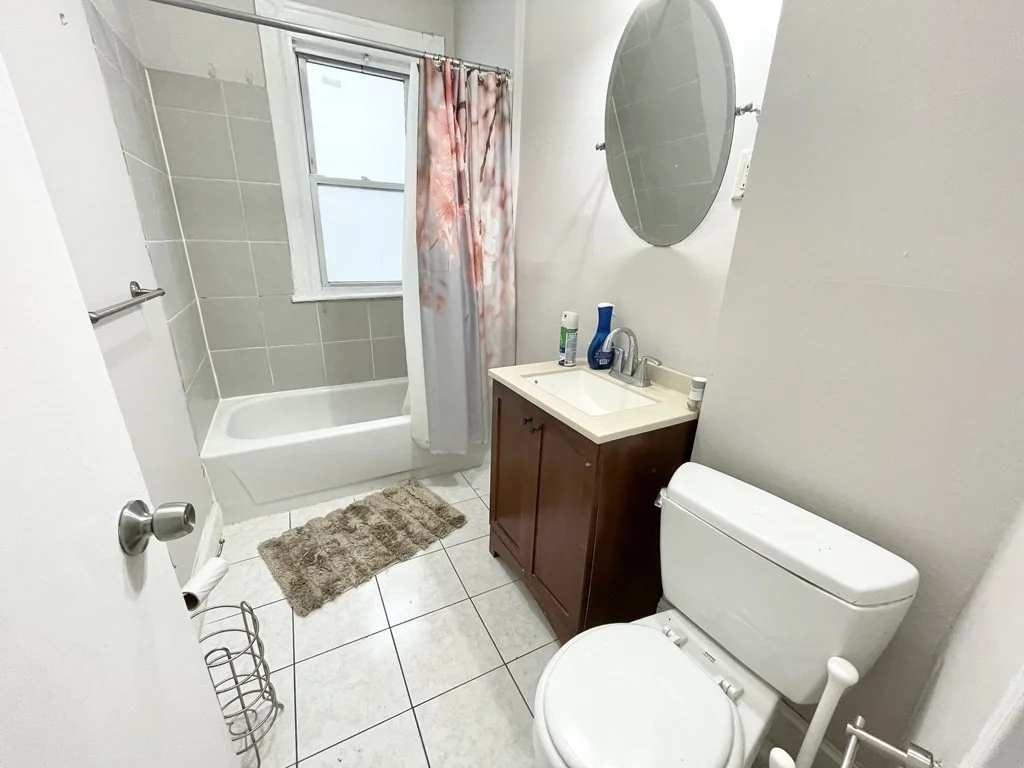 3 bed, 1 bath apartment for rent at 10 Wave Ave Unit 1, Boston — photo 8 of 9