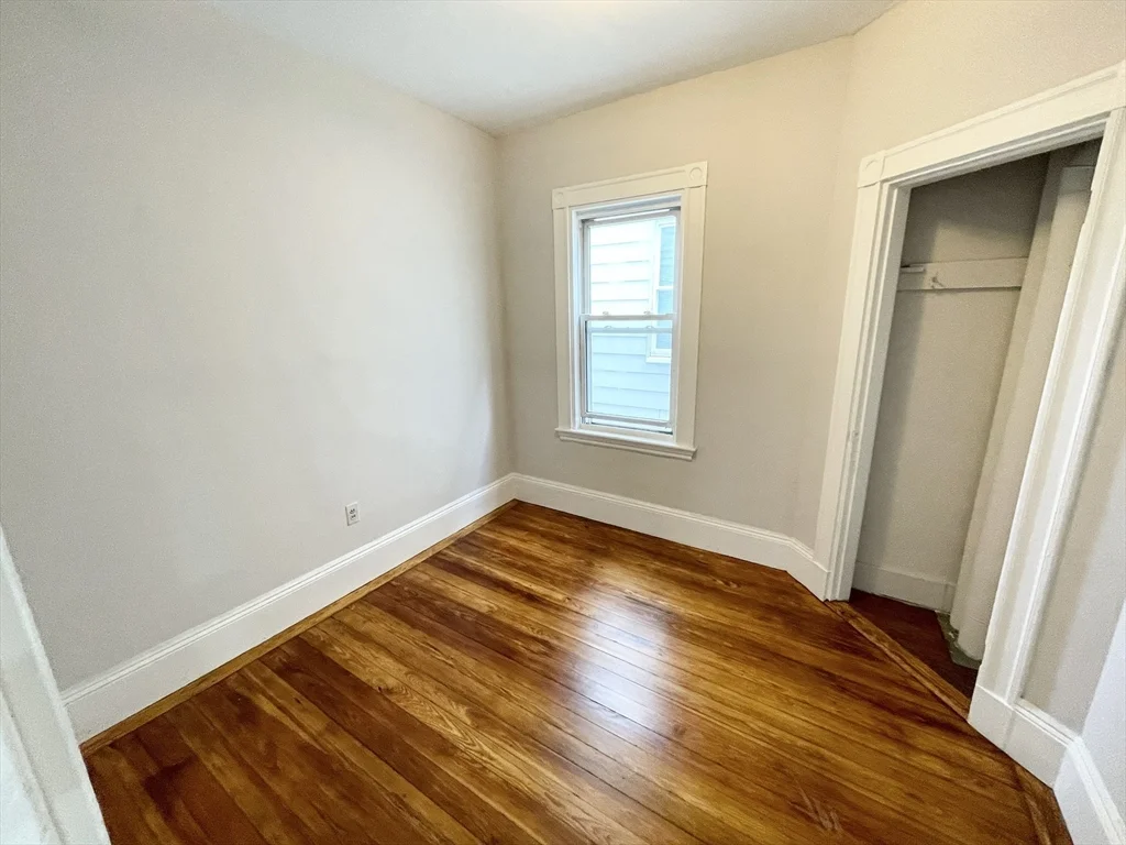 3 bed, 1 bath apartment for rent at 10 Wave Ave Unit 2, Dorchester — photo 10 of 15