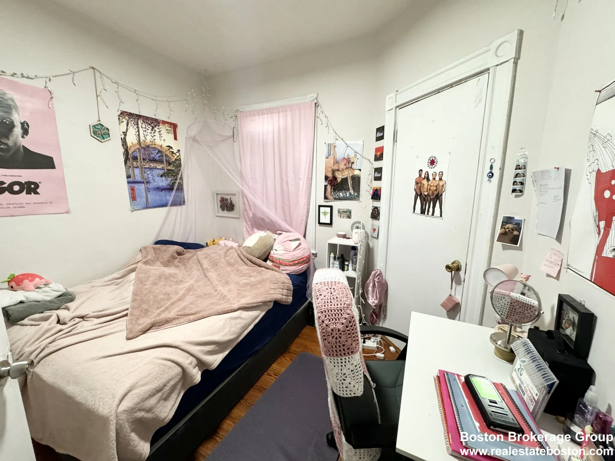 3 bed, 1 bath apartment for rent at 10 Wave Ave Unit 3, Dorchester — photo 5 of 9