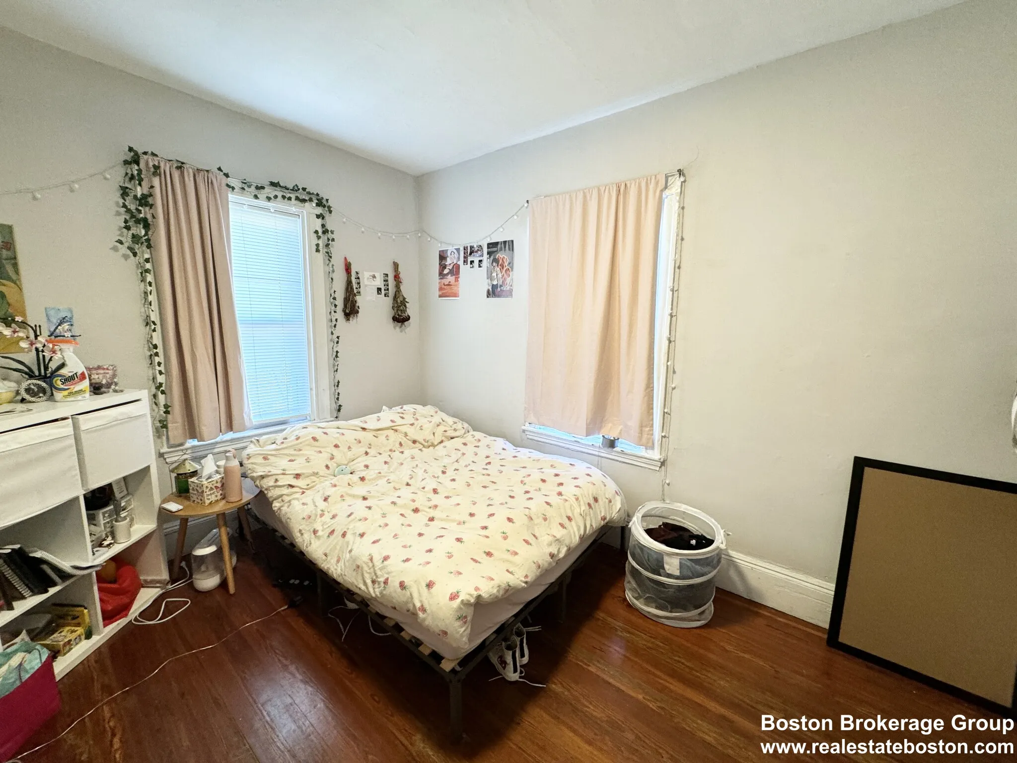 3 bed, 1 bath apartment for rent at 10 Wave Ave Unit 3, Dorchester — photo 6 of 9