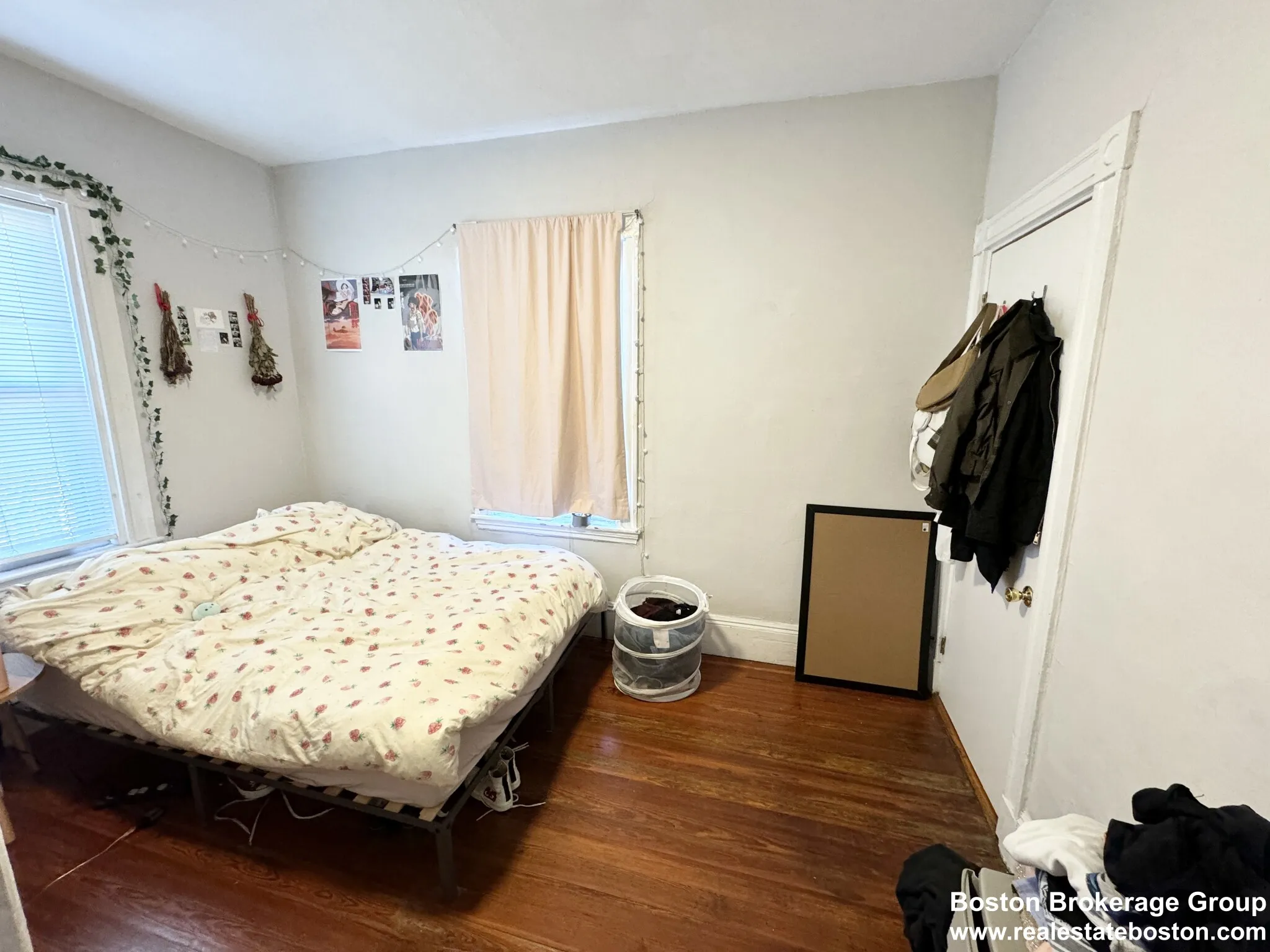 3 bed, 1 bath apartment for rent at 10 Wave Ave Unit 3, Dorchester — photo 7 of 9
