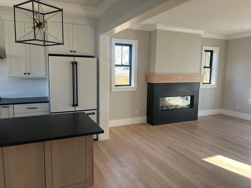4 bed, 3 bath apartment for rent at 10 Webber Ave Unit 202, Bedford — photo 4 of 25