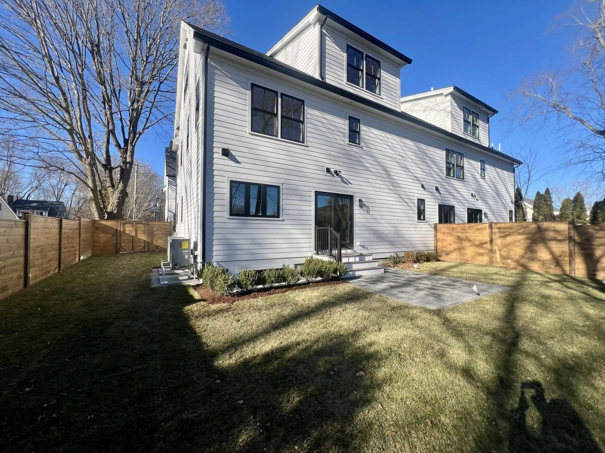 4 bed, 3 bath apartment for rent at 10 Webber Ave Unit 202, Bedford — photo 10 of 17