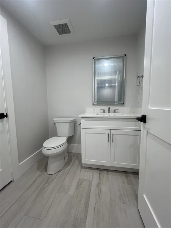4 bed, 3 bath apartment for rent at 10 Webber Ave Unit 202, Bedford — photo 9 of 25