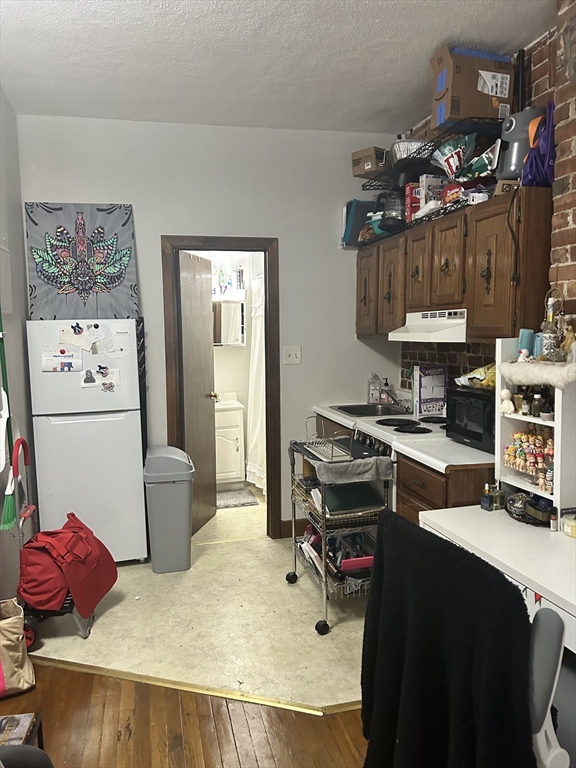 Studio bed, 1 bath apartment for rent at 10 Wellington Unit 3R, South End — photo 2 of 4