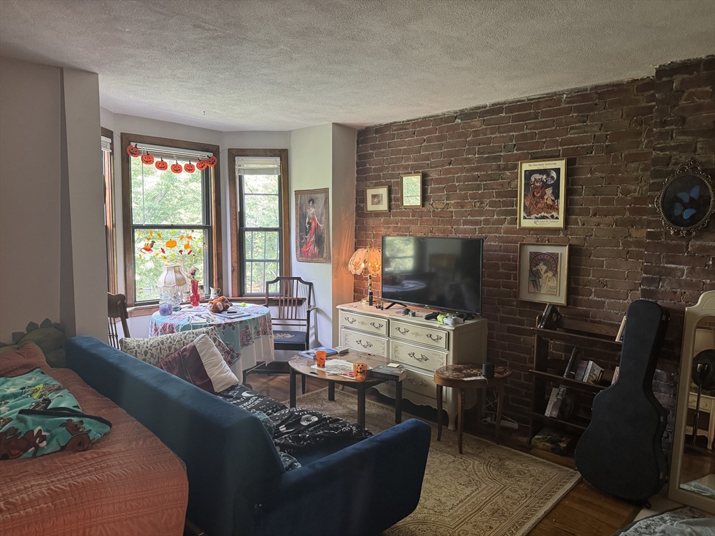 Studio bed, 1 bath apartment for rent at 10 Wellington Unit 4F, South End — photo 10 of 10