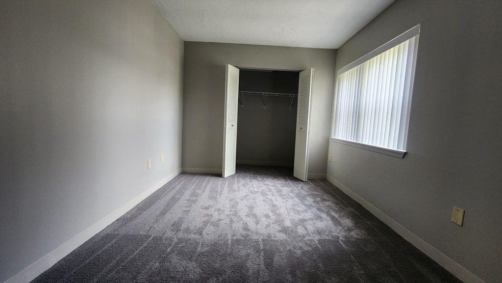 2 bed, 1 bath apartment for rent at 10 West St Unit 10, Hyde Park — photo 9 of 11