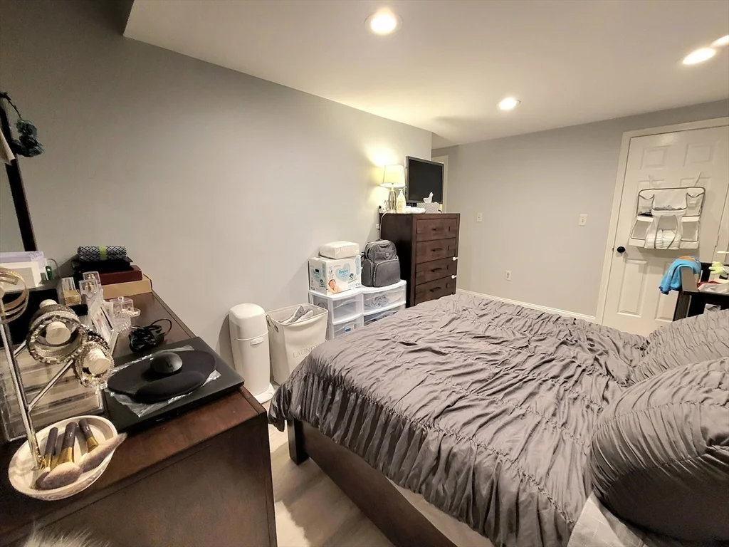 2 bed, 2 bath apartment for rent at 10 Weston Ave Unit 114, Wollaston — photo 10 of 27