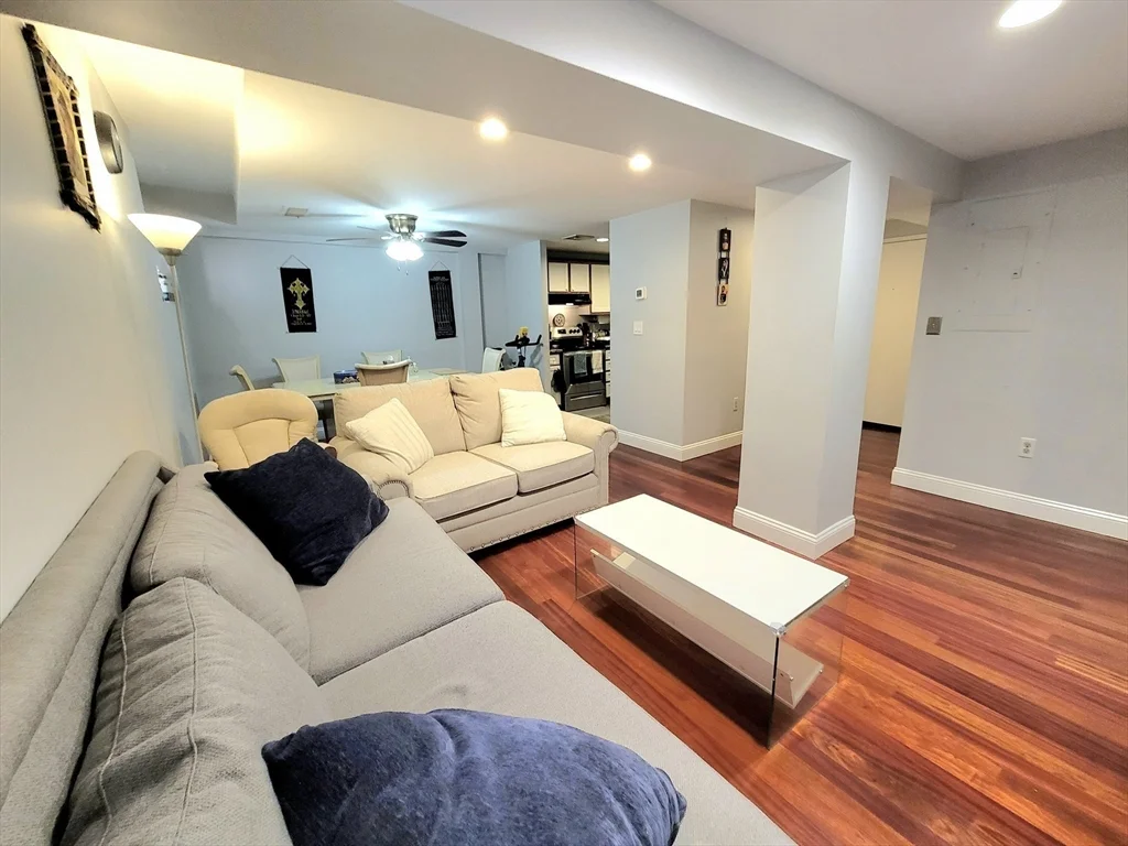 2 bed, 2 bath apartment for rent at 10 Weston Ave Unit 114, Wollaston — photo 3 of 27