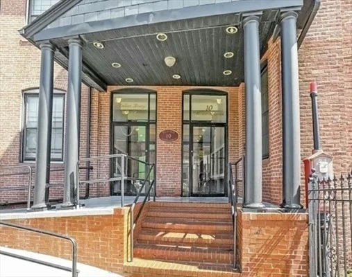 1 bed, 1 bath apartment for rent at 10 Weston Ave Unit 203, Wollaston — photo 18 of 18