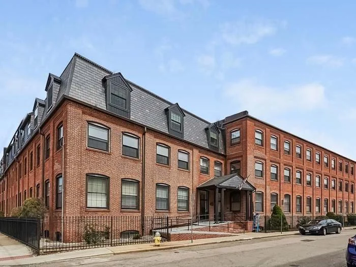 1 bed, 1 bath apartment for rent at 10 Weston Ave Unit 203, Wollaston