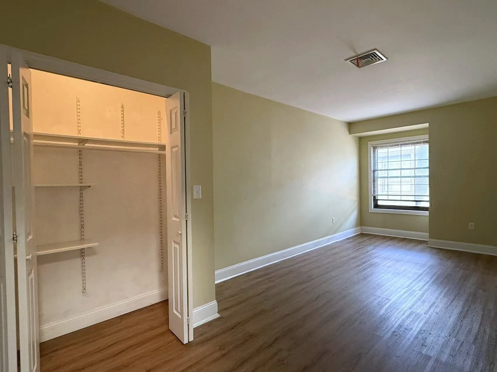 2 bed, 1 bath apartment for rent at 10 Weston Ave Unit 420, Quincy — photo 5 of 8