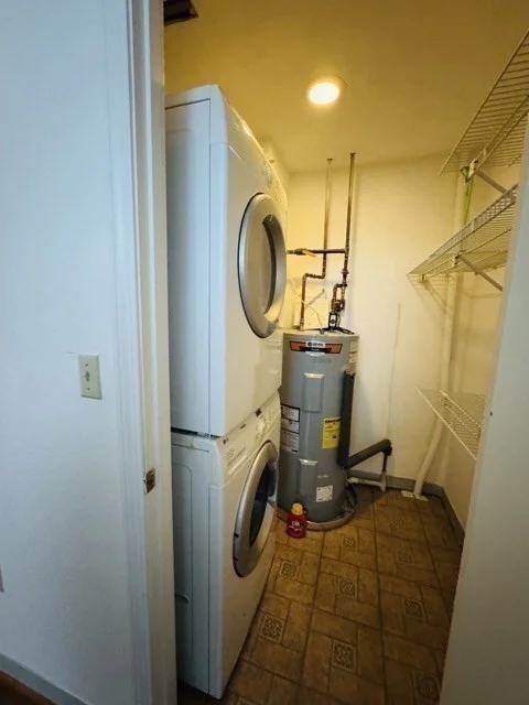 2 bed, 2 bath apartment for rent at 10 Weston St Unit 205, Quincy — photo 8 of 12