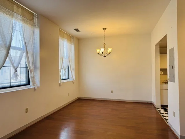 2 bed, 2 bath apartment for rent at 10 Weston St Unit 205, Quincy — photo 4 of 12