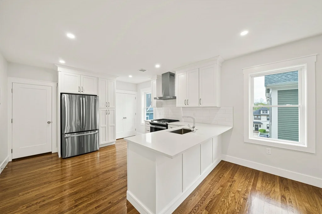 4 bed, 2 bath apartment for rent at 10 Whitford St Unit 10, Roslindale — photo 2 of 21