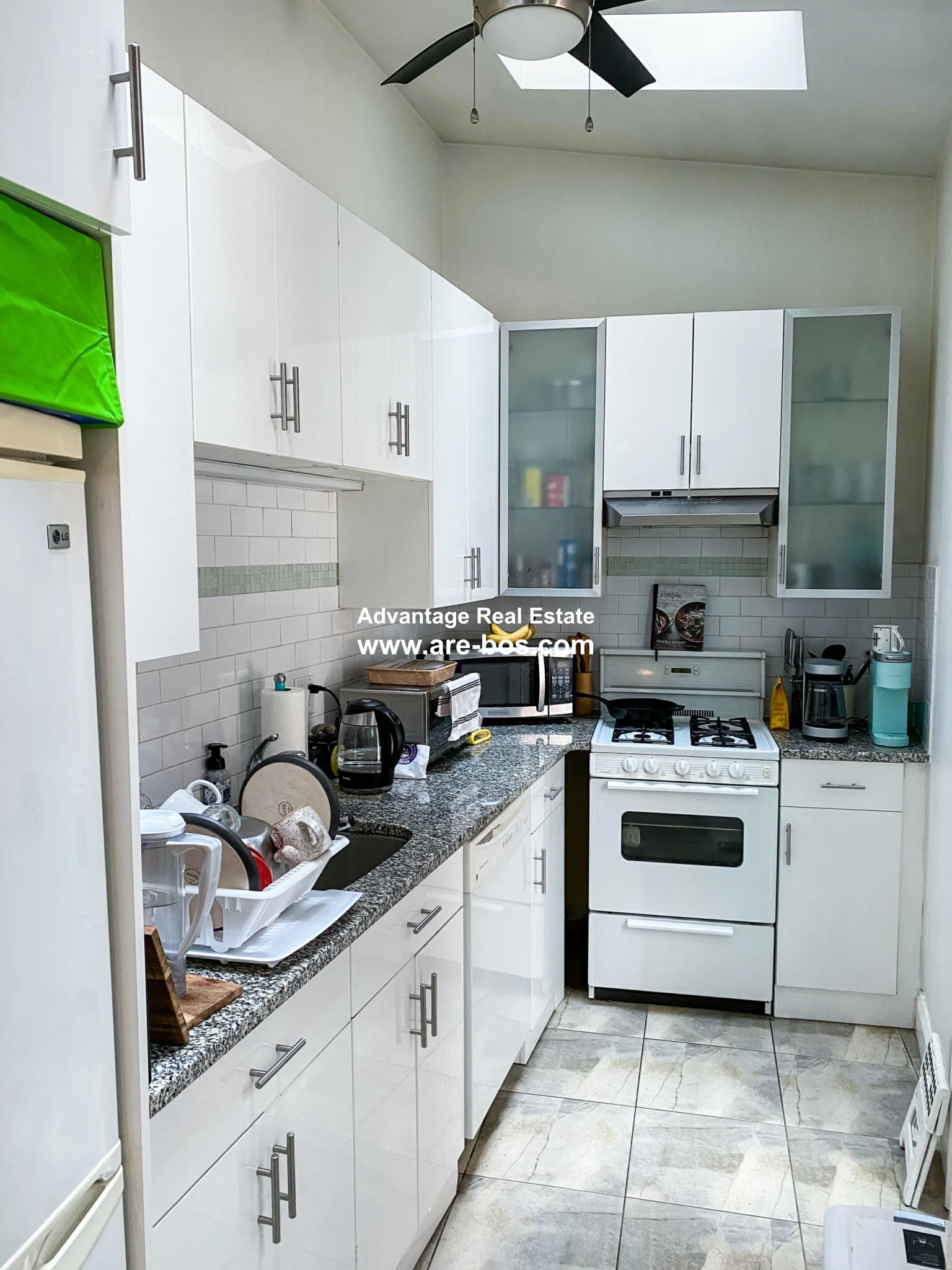 2 bed, 2 bath apartment for rent at 10 Wiget St Unit 2, North End — photo 40 of 52