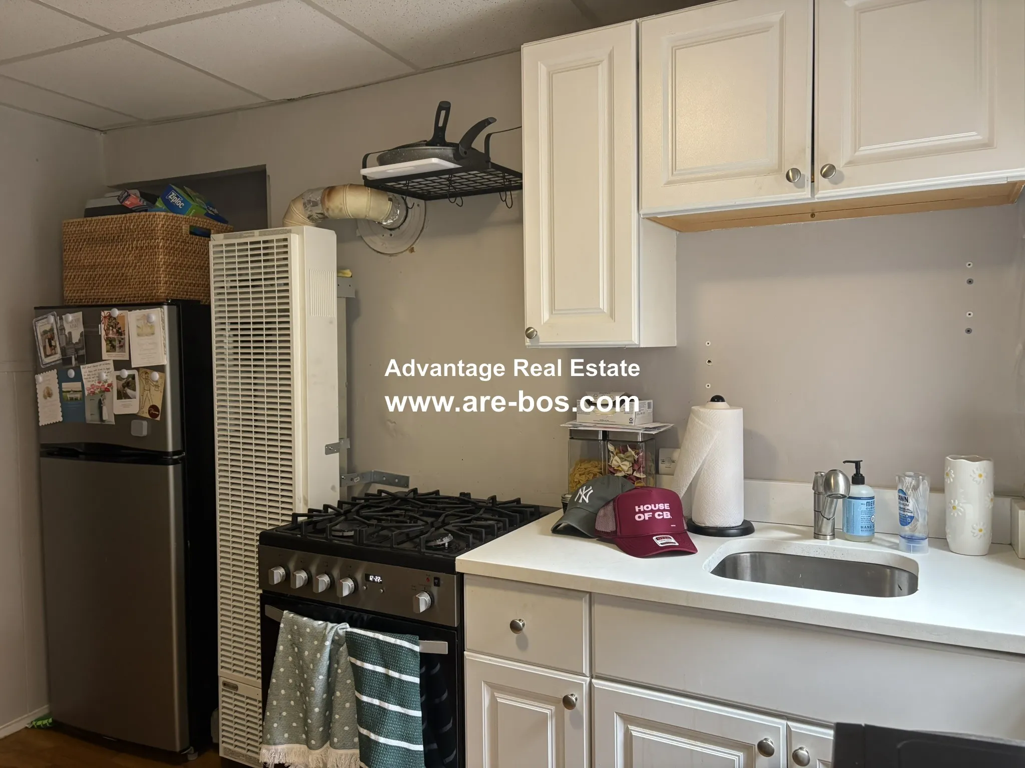 1 bed, 1 bath apartment for rent at 10 Wiget St Unit 6, North End — photo 1 of 9