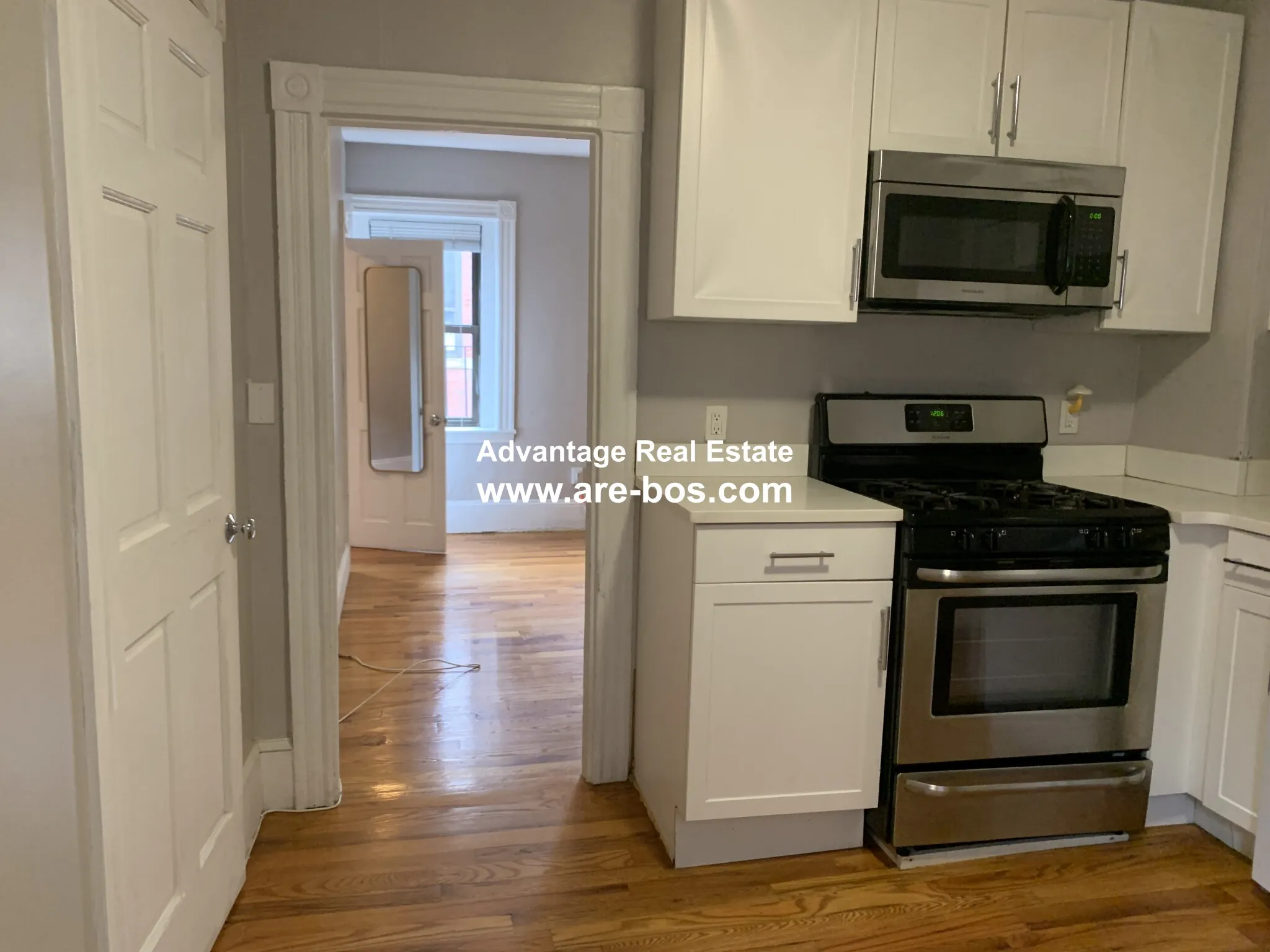 2 bed, 1 bath apartment for rent at 10 Wiget St Unit 7, North End — photo 4 of 48