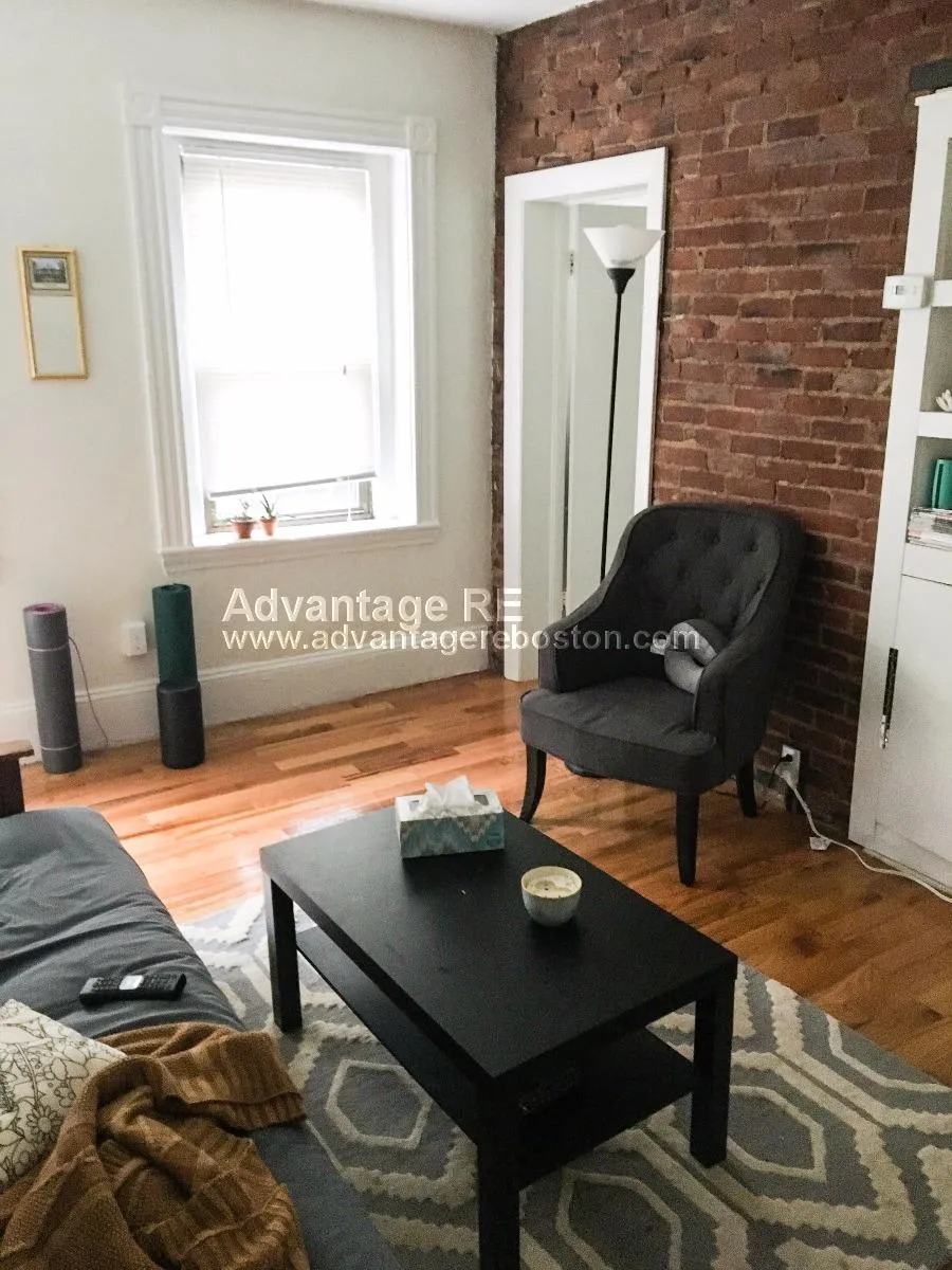 2 bed, 1 bath apartment for rent at 10 Wiget St Unit 7, North End — photo 19 of 48
