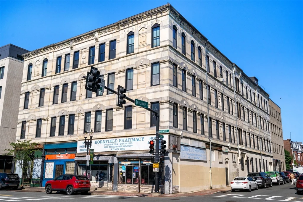3 bed, 1 bath apartment for rent at 10 Williams St Unit 23, Roxbury — photo 1 of 12