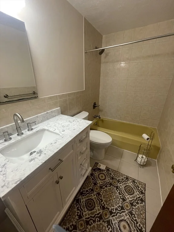 2 bed, 1 bath apartment for rent at 10 Williamsburg Ct Unit 22, Shrewsbury — photo 10 of 17