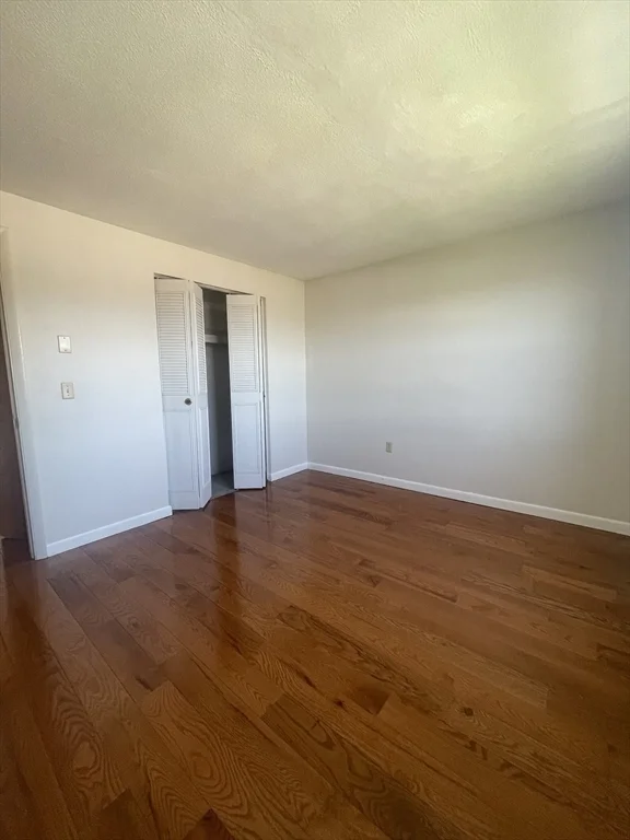 2 bed, 1 bath apartment for rent at 10 Williamsburg Ct Unit 22, Shrewsbury — photo 14 of 17