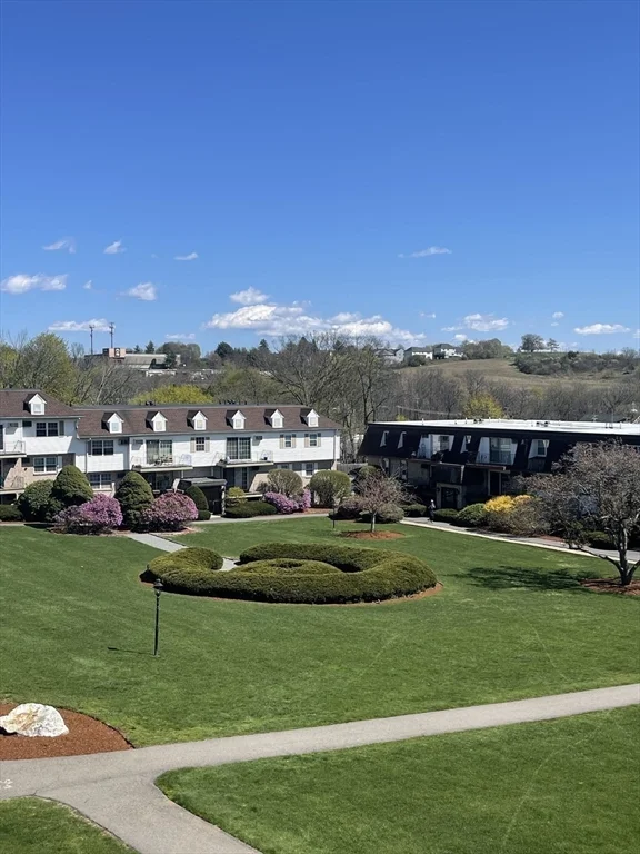 2 bed, 1 bath apartment for rent at 10 Williamsburg Ct Unit 22, Shrewsbury — photo 17 of 17