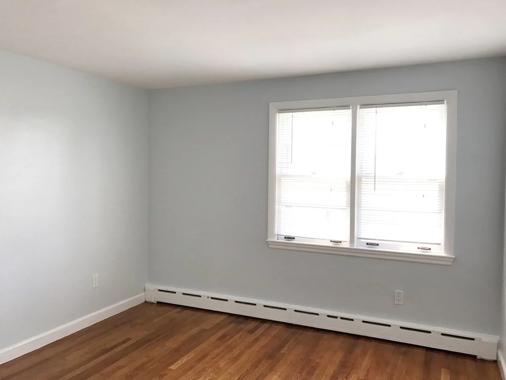 2 bed, 1 bath apartment for rent at 10 Willis Ave Unit 1, Winthrop — photo 6 of 9