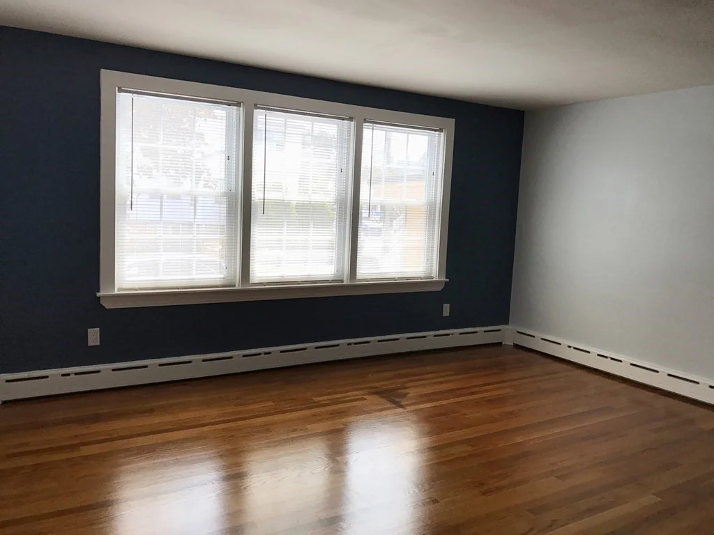 2 bed, 1 bath apartment for rent at 10 Willis Ave Unit 1, Winthrop — photo 5 of 9
