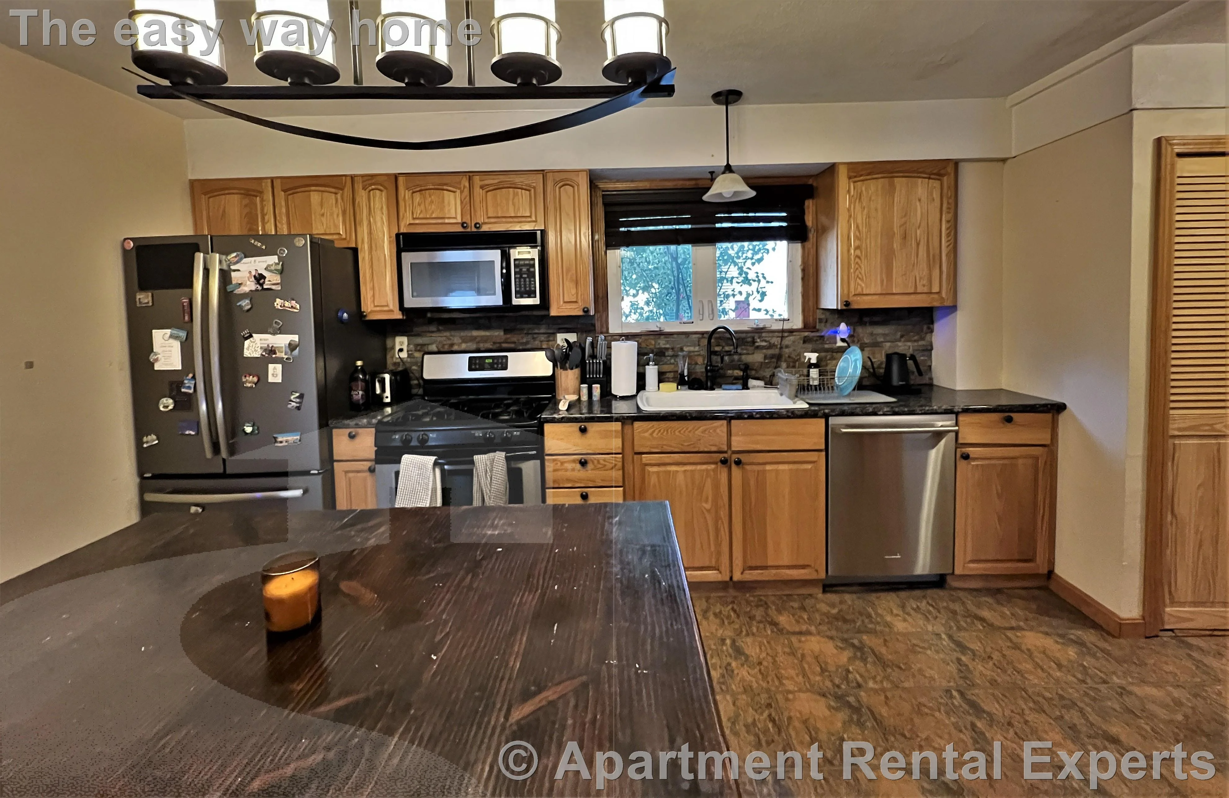 2 bed, 1 bath apartment for rent at 10 Winchester Ct Unit 1, Tufts — photo 2 of 22
