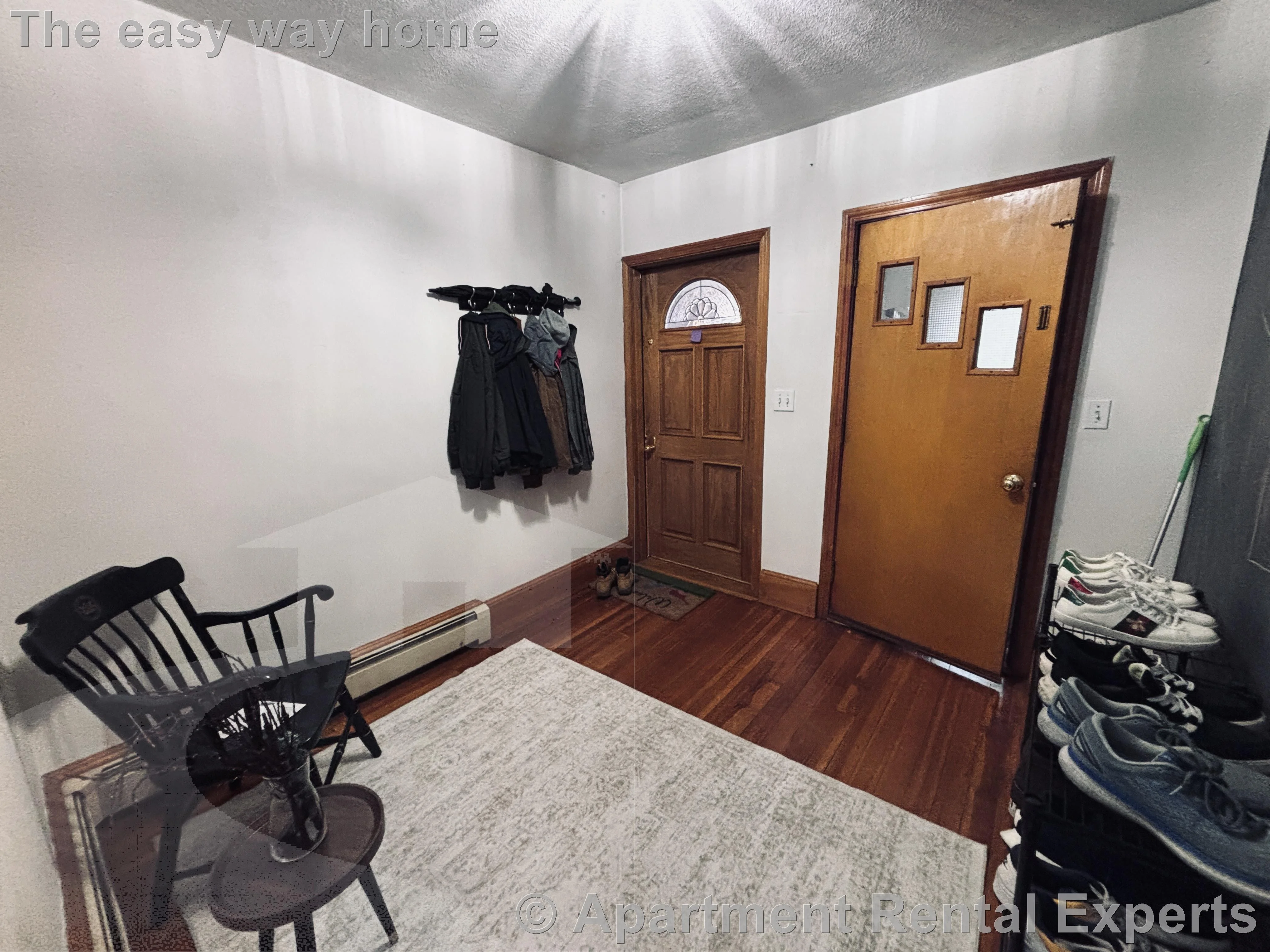 2 bed, 1 bath apartment for rent at 10 Windsor Rd Unit 1, Tufts — photo 3 of 14