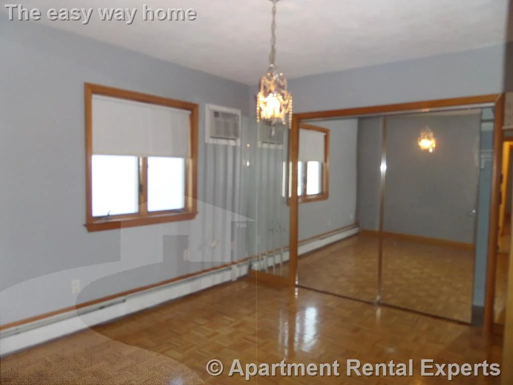 2 bed, 1 bath apartment for rent at 10 Windsor Rd Unit 2, Tufts — photo 13 of 16